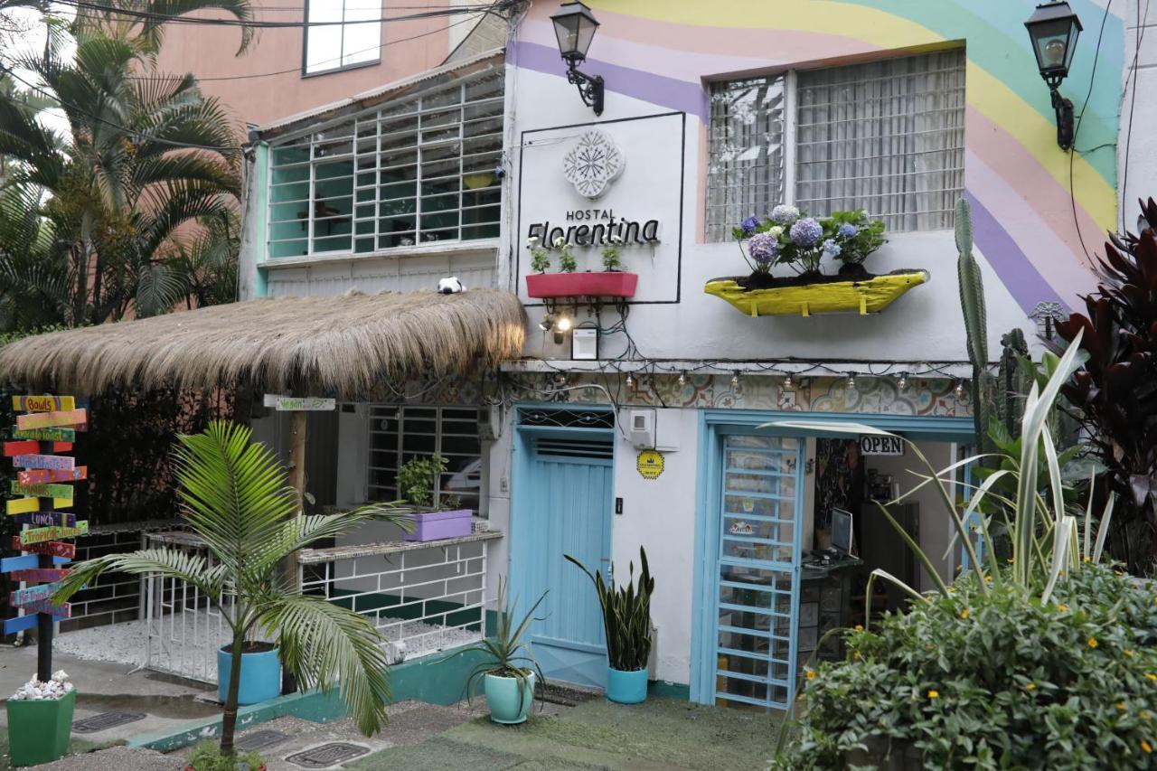 Florentina Symbiosis Medellin Luaran gambar